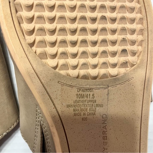 Lucky Brand Nekoda Slide Sandals Dune Taupe Leather Boho Cottagecore Beach Indie - Picture 7 of 8